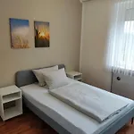 Am Bahnhof, Self Check-in&gratis Bäckerfrühstück Hotel *