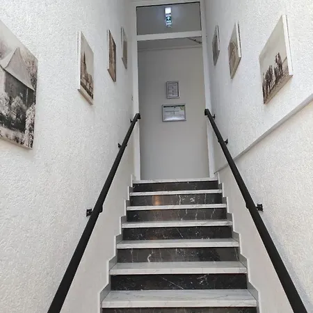 Gaestehaus Am Bahnhof * فيشتا