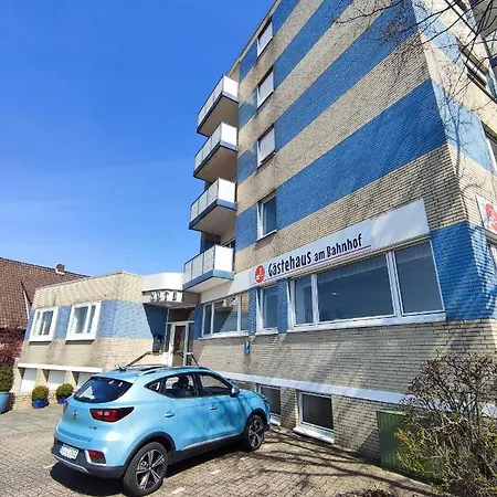 Gaestehaus Am Bahnhof فندق *