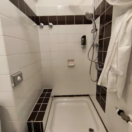 Hotel Gaestehaus Am Bahnhof Vechta, Smart Check, Wlan & Parkplatz