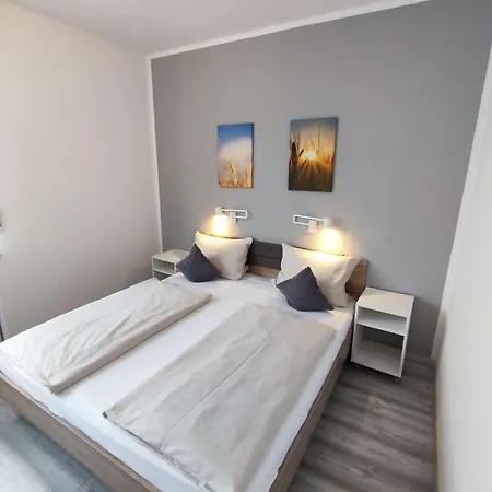 Hotel Gaestehaus Am Bahnhof Vechta, Smart Check, Wlan & Parkplatz *
