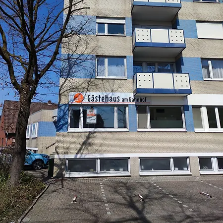 Gaestehaus Am Bahnhof فندق فيشتا