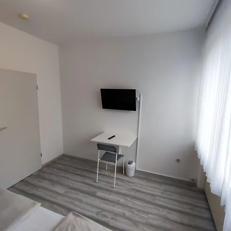 Hotel Gaestehaus Am Bahnhof Vechta, Smart Check, Wlan & Parkplatz
