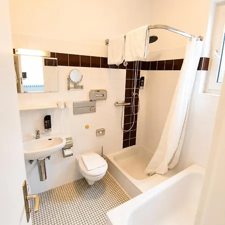 Gaestehaus Am Bahnhof Vechta, Smart Check, Wlan & Parkplatz Vechta
